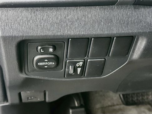 Used 2013 Toyota Prius Two FWD image 17