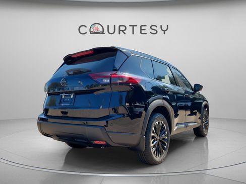 New 2026 Nissan Rogue SV image 5