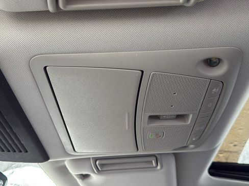 Used 2022 Nissan Armada Platinum image 28