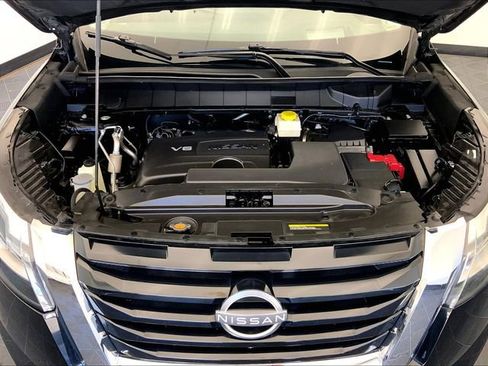 Used 2022 Nissan Pathfinder Platinum w/ Cargo Package AWD/4WD image 19