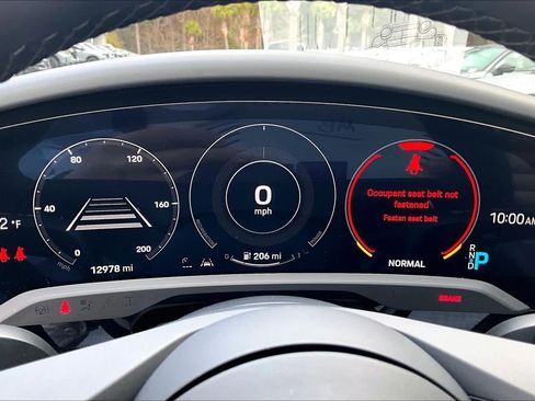 Used 2022 Porsche Taycan 4 Cross Turismo image 25