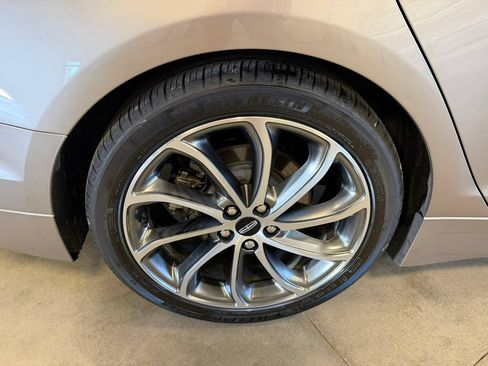 Used 2019 Lincoln MKZ Reserve w/ Reserve Plus Package AWD/4WD image 22