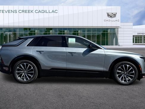 Certified 2024 Cadillac Lyriq Sport RWD image 2