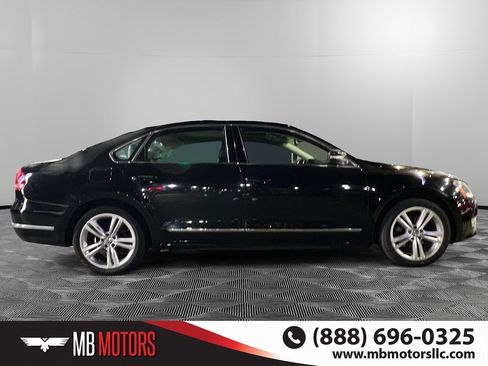Used 2014 Volkswagen Passat TDI SE image 2