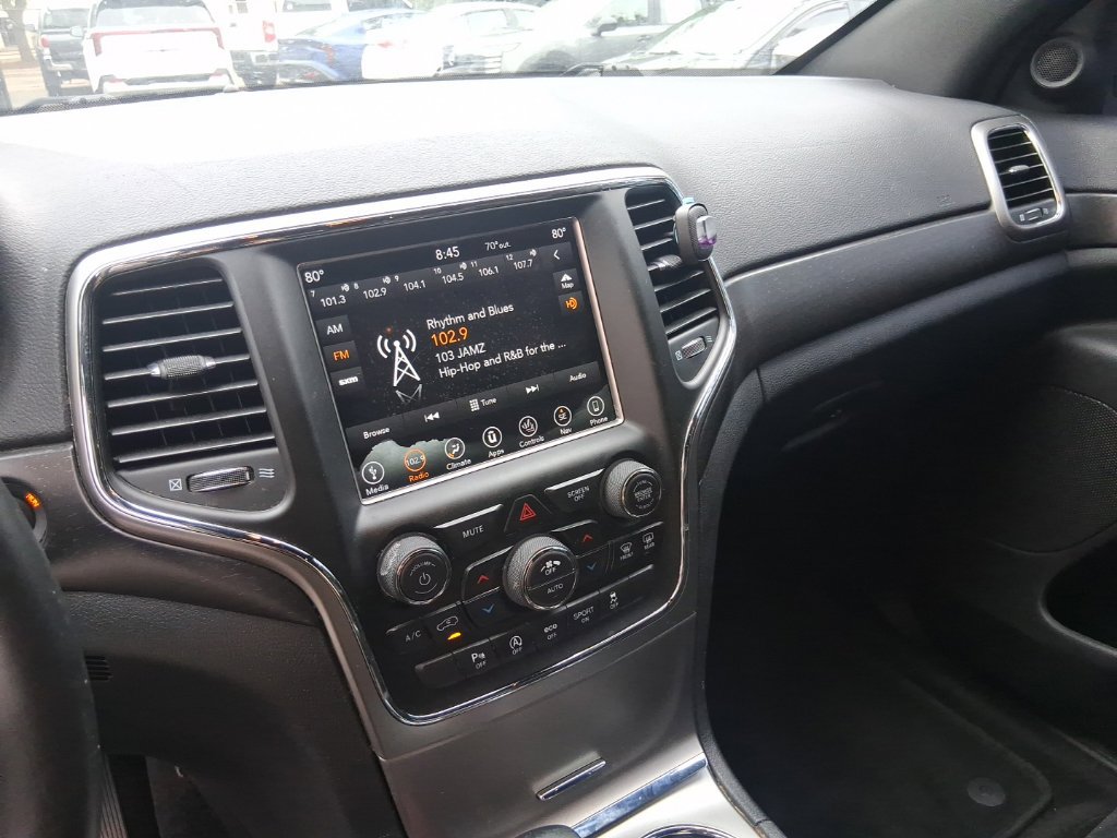 Used 2018 Jeep Grand Cherokee Altitude AWD/4WD image 14