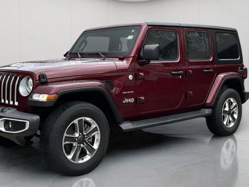 Used 2021 Jeep Wrangler Unlimited Sahara w/ Uconnect 4C Nav & Sound Group image 14