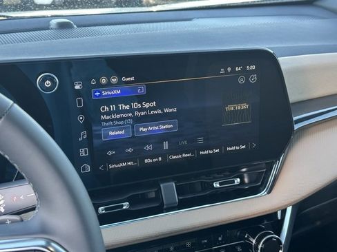 New 2026 Chevrolet Equinox ACTIV w/ LPO, Floor Liner Package image 29