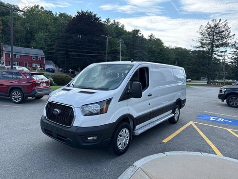 Used 2025 Ford Transit 250 Low Roof w/ Exterior Upgrade Package RWD image 4