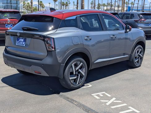 New 2026 Nissan Kicks SV FWD image 2