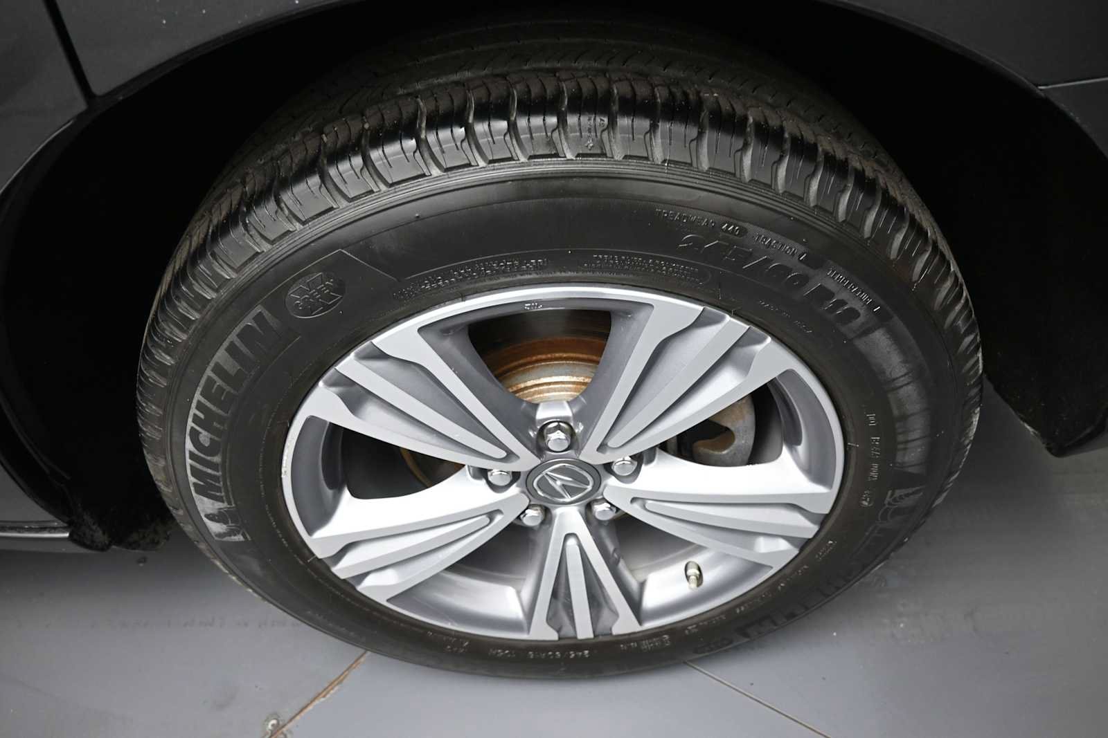 Used 2020 Acura MDX SH-AWD image 15