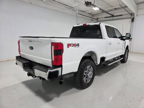 Used 2024 Ford F250 Lariat w/ FX4 Off-Road Package AWD/4WD image 8