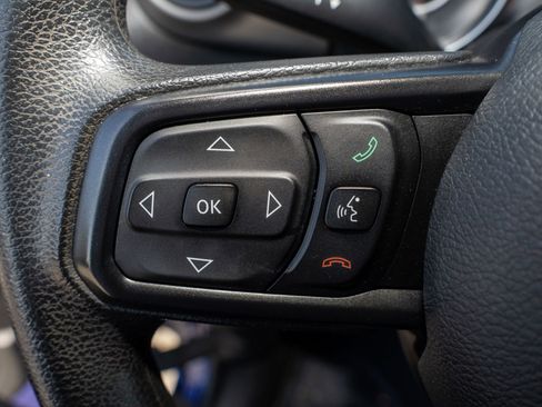 Used 2018 Jeep Wrangler Unlimited Sport image 29