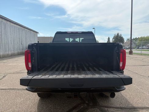 Used 2020 GMC Sierra 2500 AT4 w/ AT4 Premium Package AWD/4WD image 8