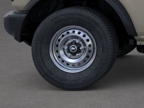 New 2025 Ford Bronco 4-Door image 21
