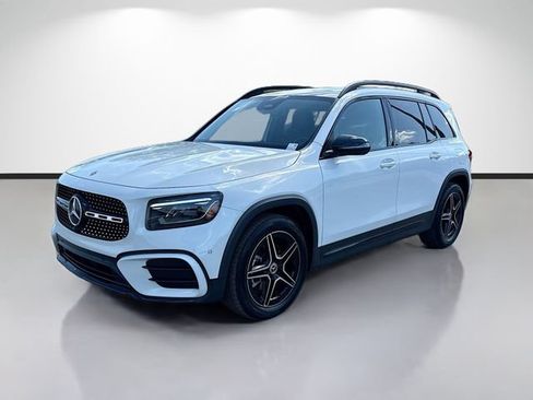 Used 2024 Mercedes-Benz GLB 250 image 7