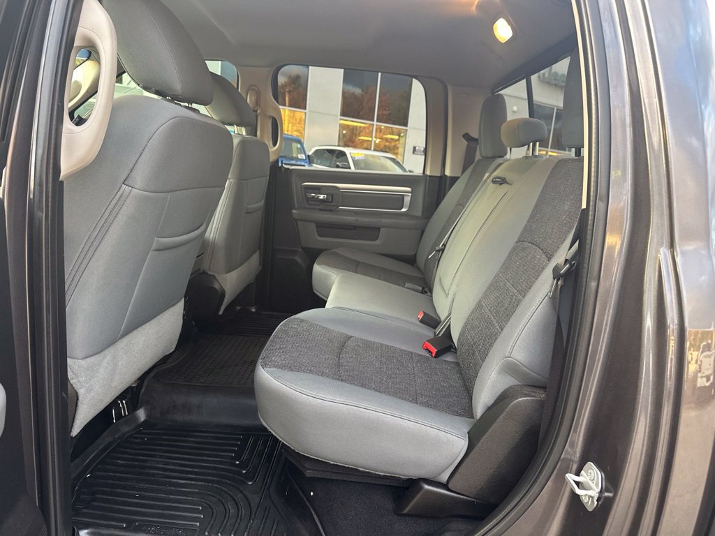 Used 2019 RAM 1500 Big Horn AWD/4WD image 32