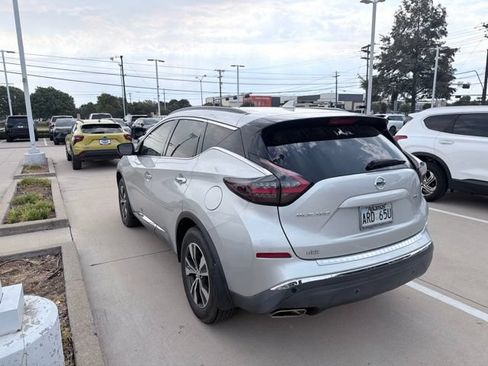 Used 2022 Nissan Murano SV FWD image 4