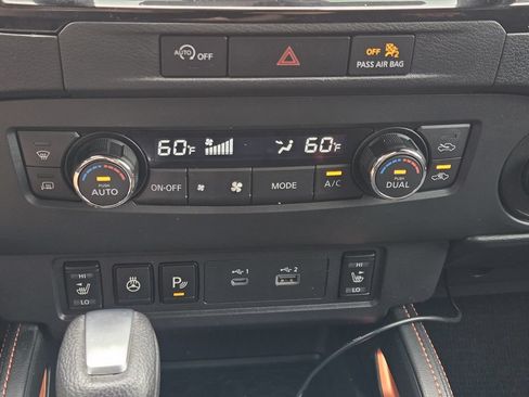 Used 2023 Nissan Frontier Pro-X w/ Pro Convenience Package RWD image 15