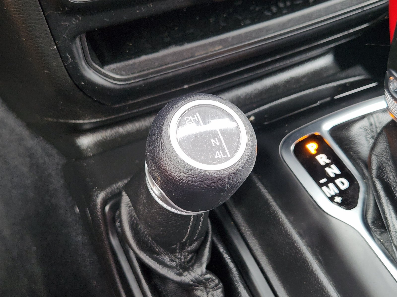 Used 2022 Jeep Wrangler Sport AWD/4WD image 28