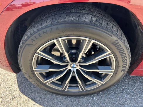 Used 2021 BMW X6 sDrive40i w/ M Sport Package RWD image 8