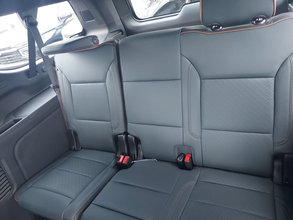 New 2026 GMC Yukon XL AT4 w/ AT4 Premium Package AWD/4WD image 25