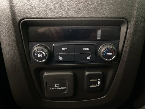 Used 2021 Buick Enclave Avenir w/ Avenir Technology Package image 29