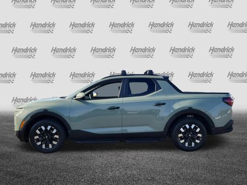 Used 2025 Hyundai Santa Cruz SEL FWD image 4