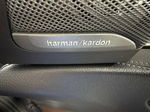 Used 2019 BMW X5 xDrive40i w/ Luxury Seating Package image 38