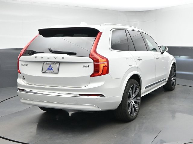 Used 2024 Volvo XC90 B6 Ultimate w/ Protection Package Premier AWD/4WD image 8