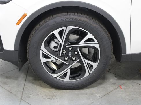 New 2026 Lincoln Nautilus Premier w/ Equipment Group 102A image 18