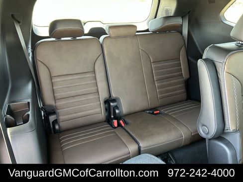 New 2026 GMC Acadia Denali Ultimate w/ LPO, Floor Liner Package image 25