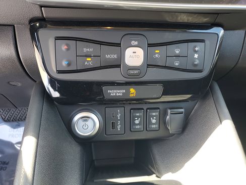 Used 2024 Nissan Leaf SV Plus image 23