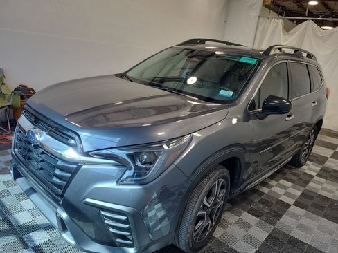 Used 2024 Subaru Ascent Touring AWD/4WD image 1