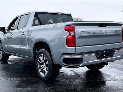 Used 2024 Chevrolet Silverado 1500 LT image 5