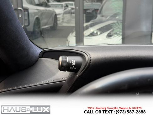 Used 2018 Lexus LS 500 F Sport w/ Accessory Package (Z1) AWD/4WD image 33