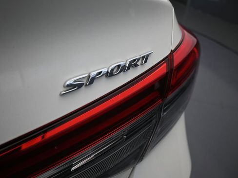 Used 2024 Honda Civic Sport image 39