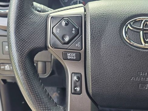 Used 2021 Toyota Tacoma TRD Off-Road AWD/4WD image 27