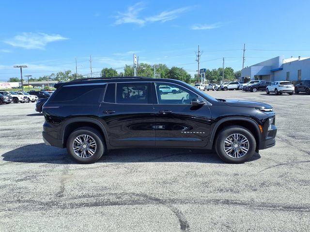 Used 2025 Chevrolet Traverse LT AWD/4WD image 16