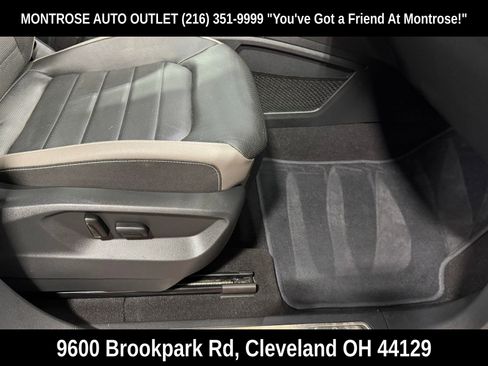 Used 2021 Volkswagen Atlas SEL AWD/4WD image 49