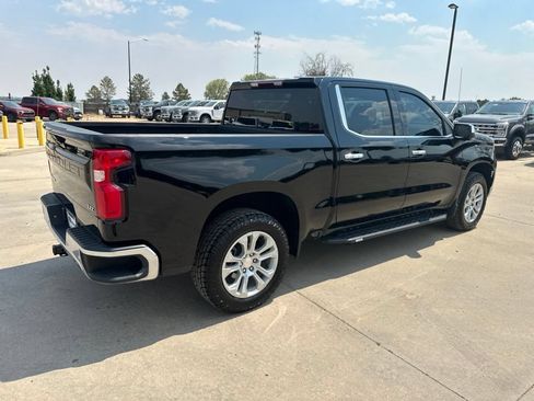 Certified 2022 Chevrolet Silverado 1500 LTZ w/ LTZ Premium Package AWD/4WD image 33