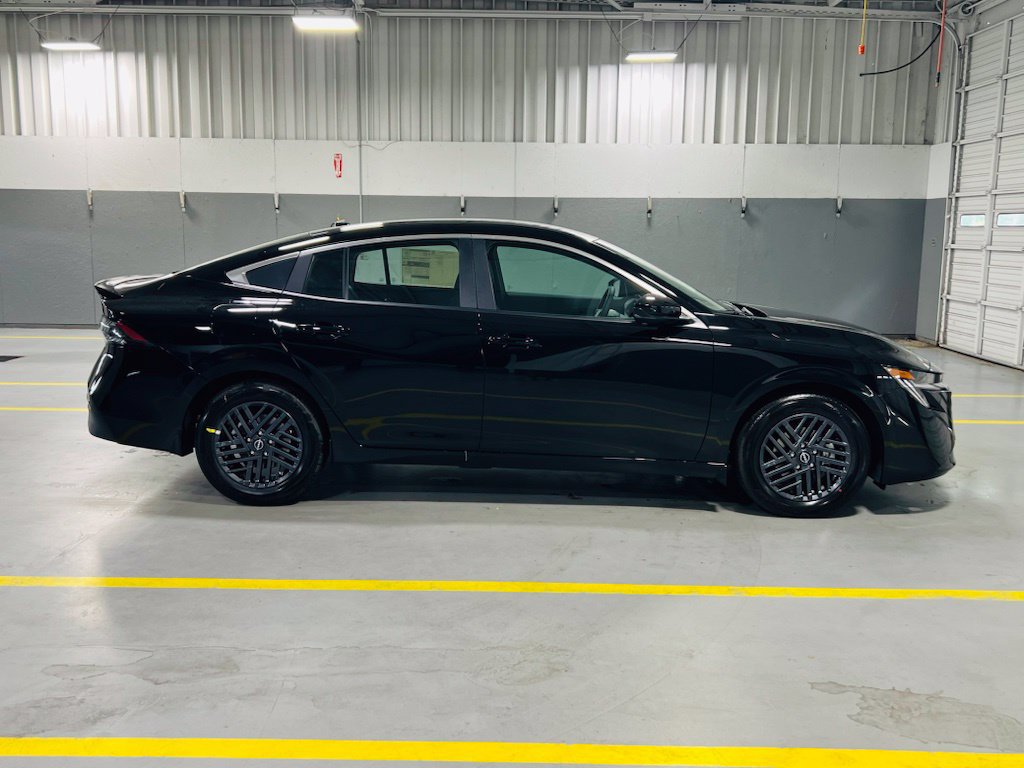 New 2027 Nissan Sentra SV FWD image 17