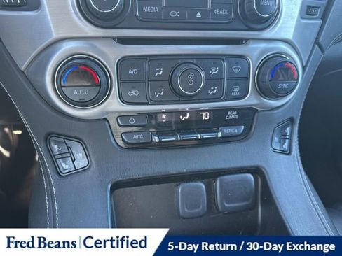 Used 2017 GMC Yukon XL SLT w/ Premium Edition image 20