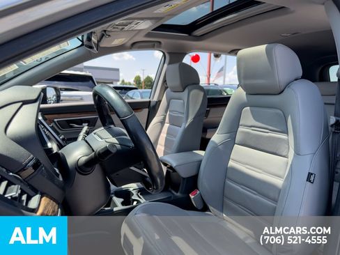 Used 2019 Honda CR-V Touring image 6