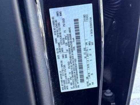 Used 2024 Ford F250 XLT w/ Snow Plow Prep Package image 27