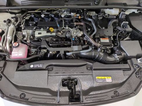 Used 2024 Toyota Prius Prime Premium image 13