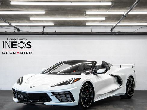 Used 2024 Chevrolet Corvette Stingray Convertible w/ 1LT image 1