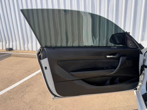 Used 2017 BMW M2 RWD image 21