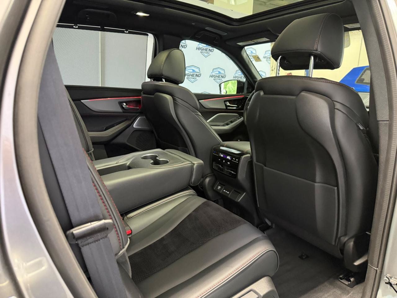 Used 2025 Acura MDX A-Spec AWD/4WD image 24