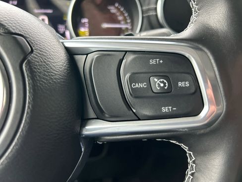 Used 2023 Jeep Wrangler Unlimited Sahara w/ Cold Weather Group AWD/4WD image 25