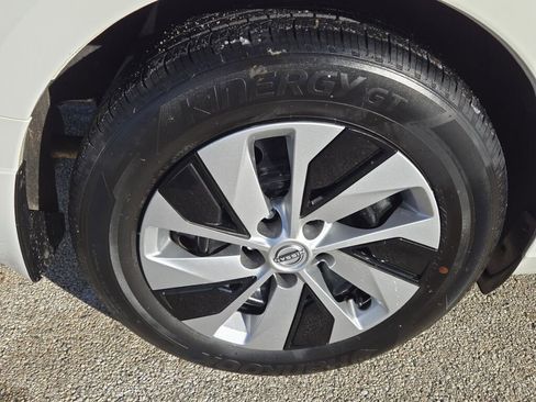 Used 2025 Nissan Altima 2.5 S image 9